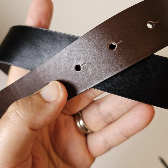 Steve Madden reversible black and brown genuine leather 1.25" belt size 34 - Picture 4 of 6